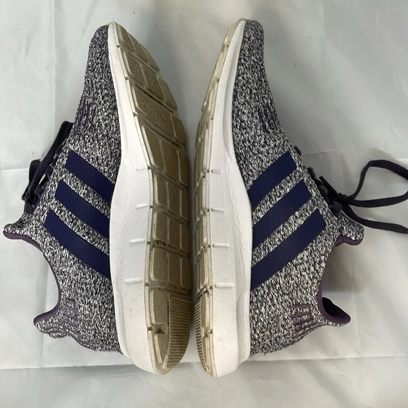 ADIDAS Swift Run Sneakers Purple Knit Textile Upper Tie Up White Sole Size 8 - Picture 4 of 11
